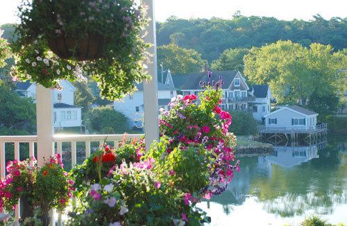 Harbour Towne Inn On The Waterfront Boothbay Harbor Oda fotoğraf